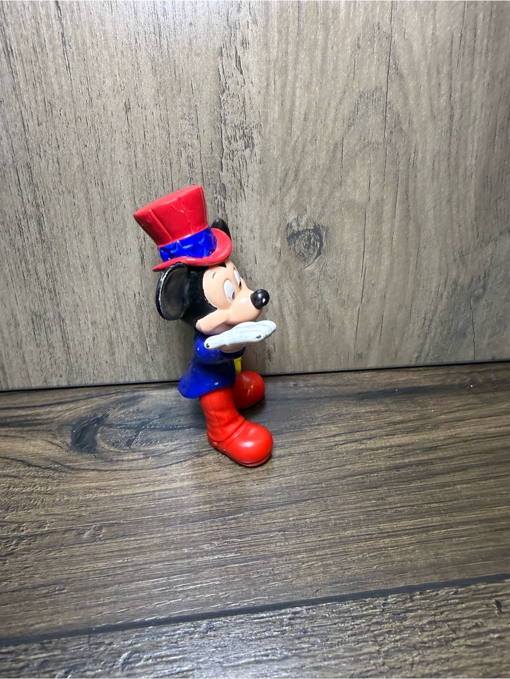 Disney Epcot Mickey Mouse 4" Posable Plastic Figure Red White & Blue w/ Top Hat - Picture 4 of 6